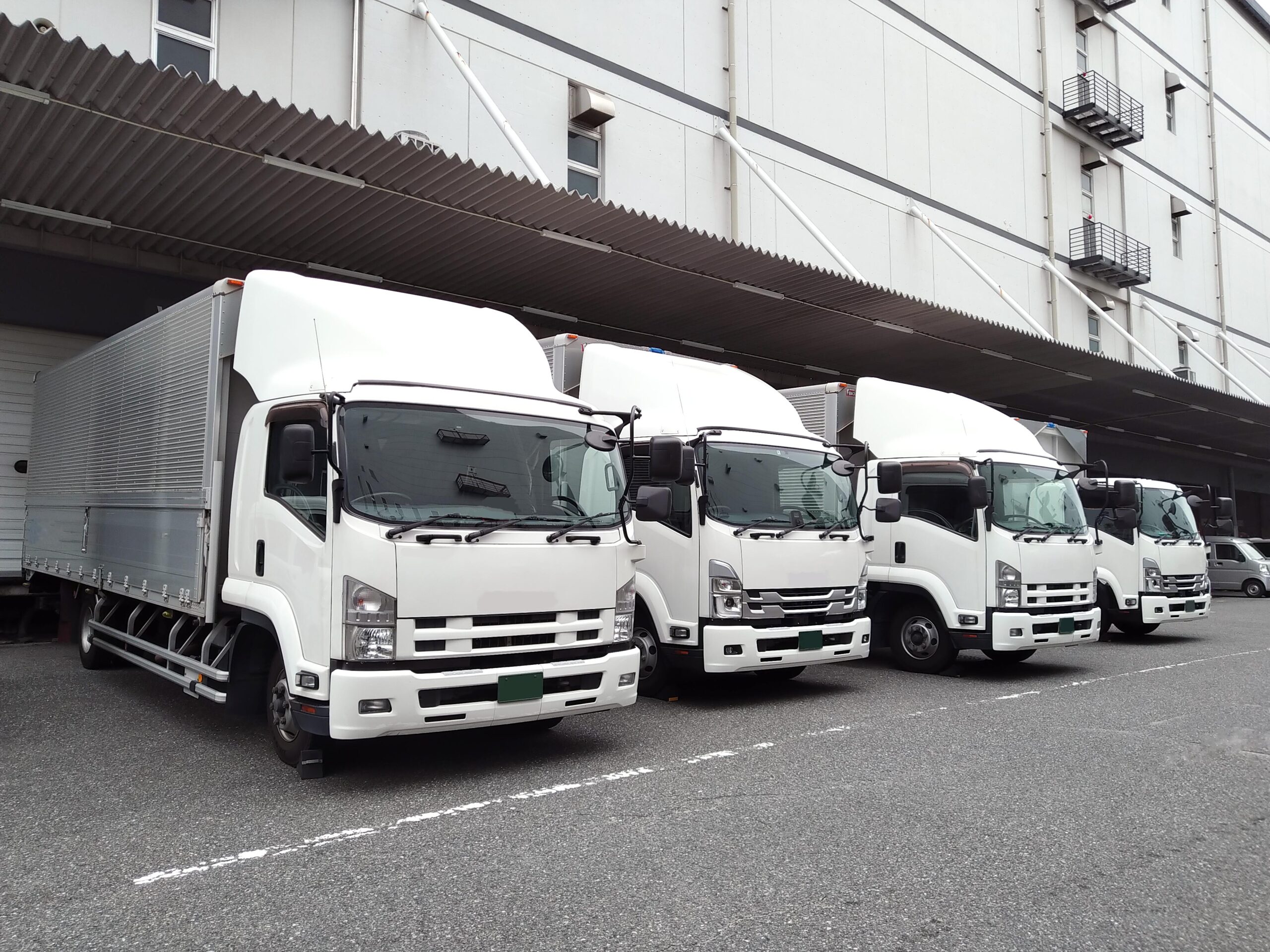 株式会社　スーパー　サンコー（カブシキガイシャ　スーパー　サンコー）のドライバー　（此花店）（大阪府大阪市此花区）募集｜ロジスト（旧ロジトランス）【業界最大手】